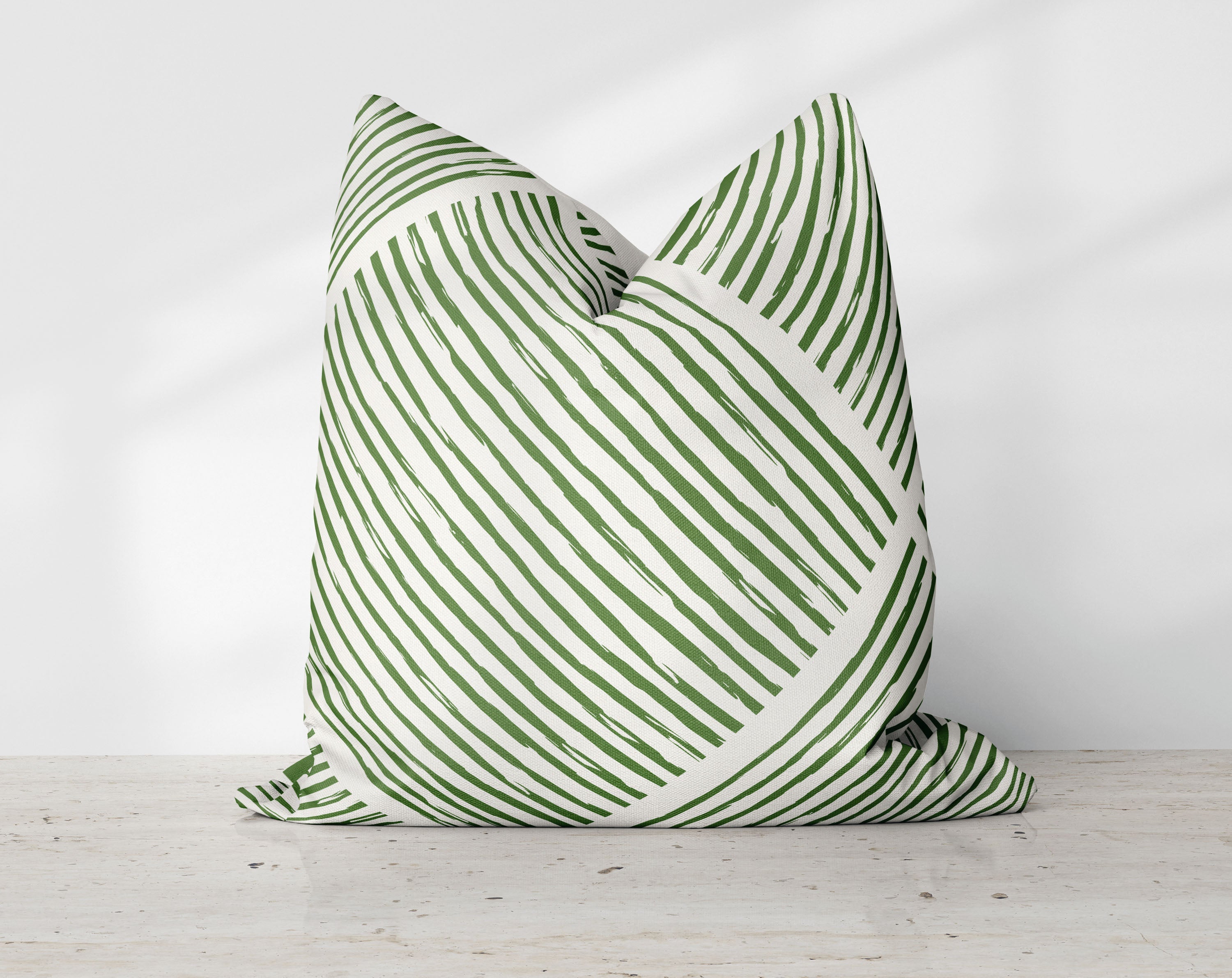 Light green throw pillows hotsell